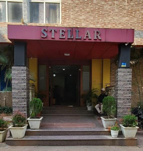 Hotel Stellar Bhuvanesvar Kültér fotó